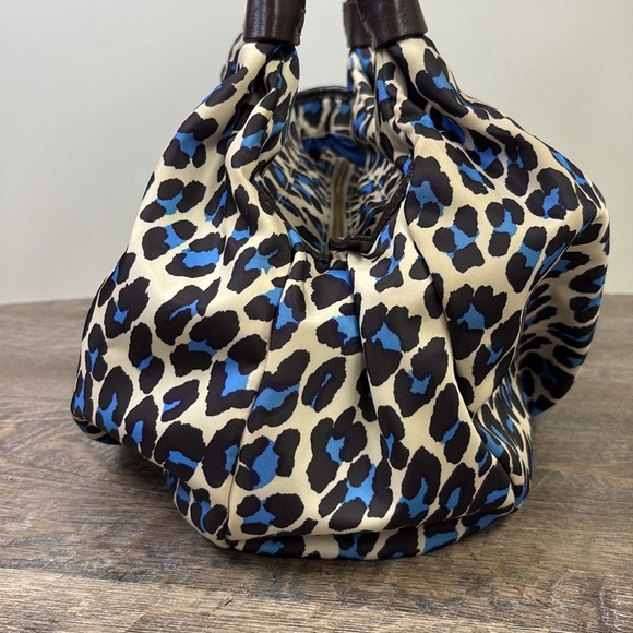 LIKE NEW Kate Spade New York Karen ‘Into the Wild’ Satchel - Picture 7 of 12